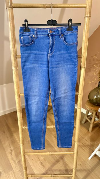🤍 Jeans slim bleu Jennyfer taille 36 🤍