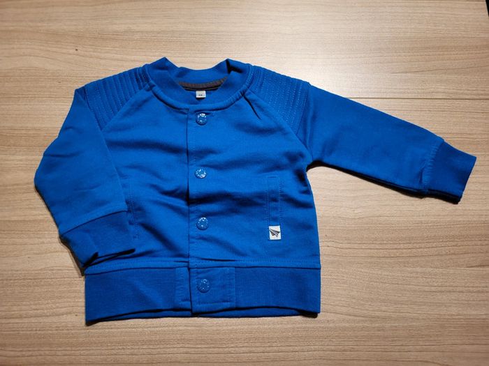 Gilet taille 6 mois (68 cm)