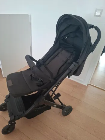 Novi Buggy – Lichtgewicht & Compact