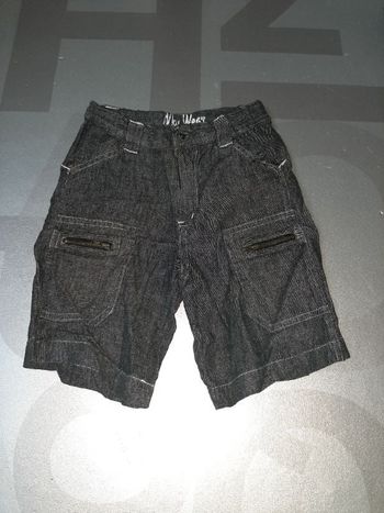 Short 3 ans