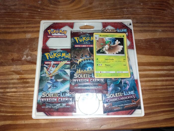 Tripack soleil et lune booster invasion carmin