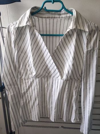 Blouse rayée légèrement cintrée