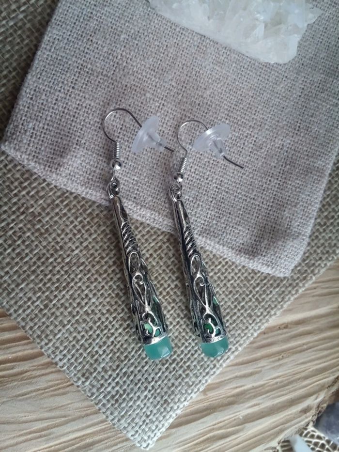 Boucles d'oreilles avec pierres de calcédoine verte - photo numéro 2