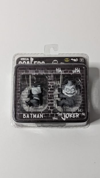 [Neca] Figurine Scaler Batman&Joker black and white