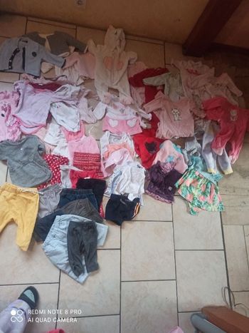 Lot vêtement bébé