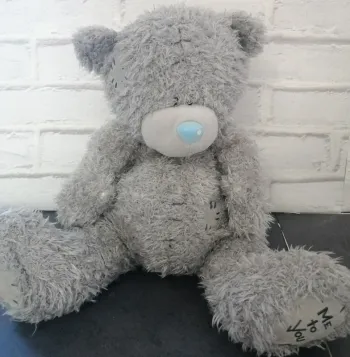 Adorable peluche me to you