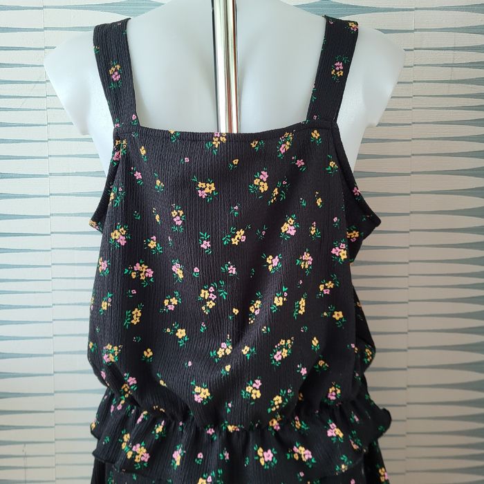 Short taille haute noir fleuri Promod taille L en excellent état - photo numéro 8