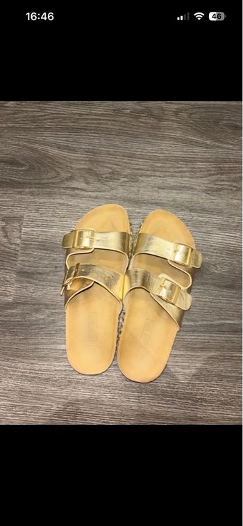 sandales