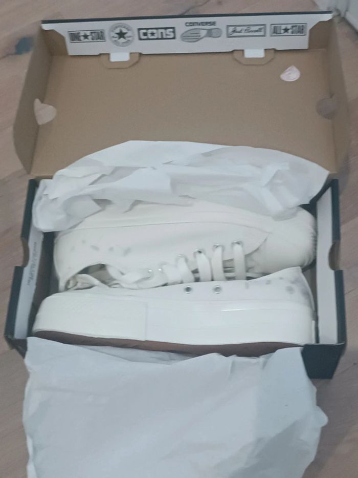 Converse Chuck Taylor All Star Lift Platform Flowers - photo numéro 7