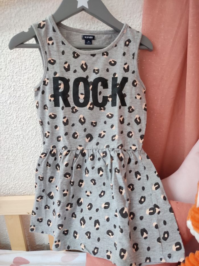 Robe/Tunique Rock - Léopard - 3 ans - Très bon état - Kiabi - photo numéro 2