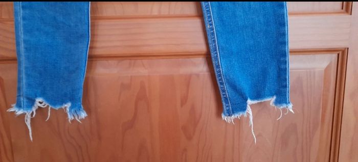 Jean troué 👖 - photo numéro 3