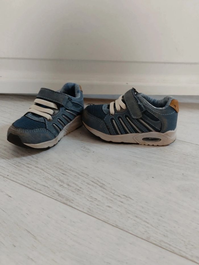 Joli basket pointure 20 - photo numéro 2