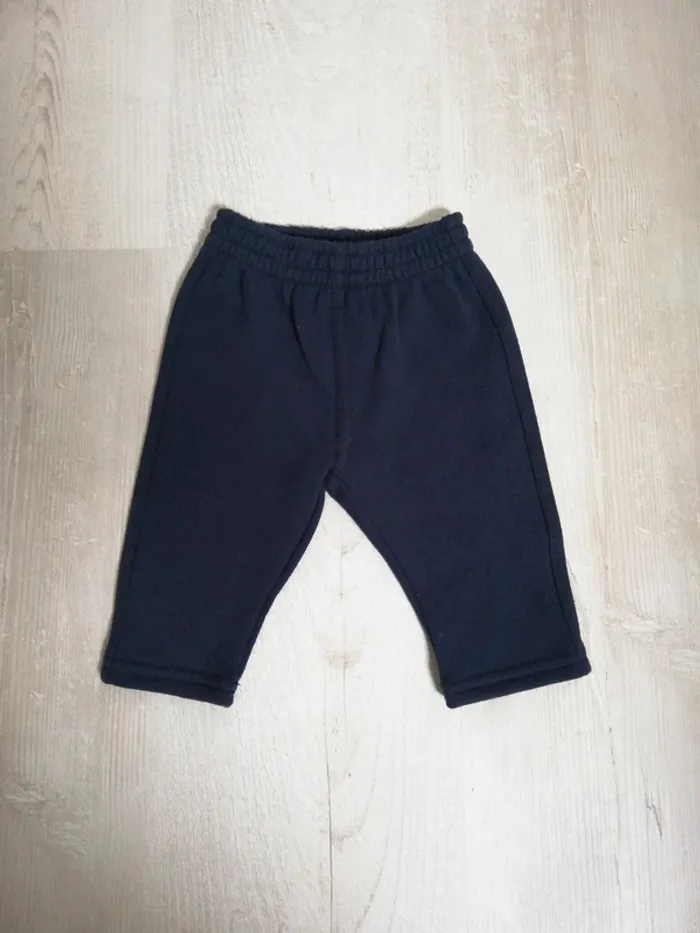 Pantalon jogging bleu marine 3 mois