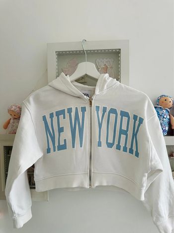 Gilet/ sweat capuche zippé logo