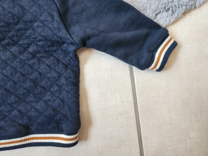 Veste 6 mois - photo numéro 4