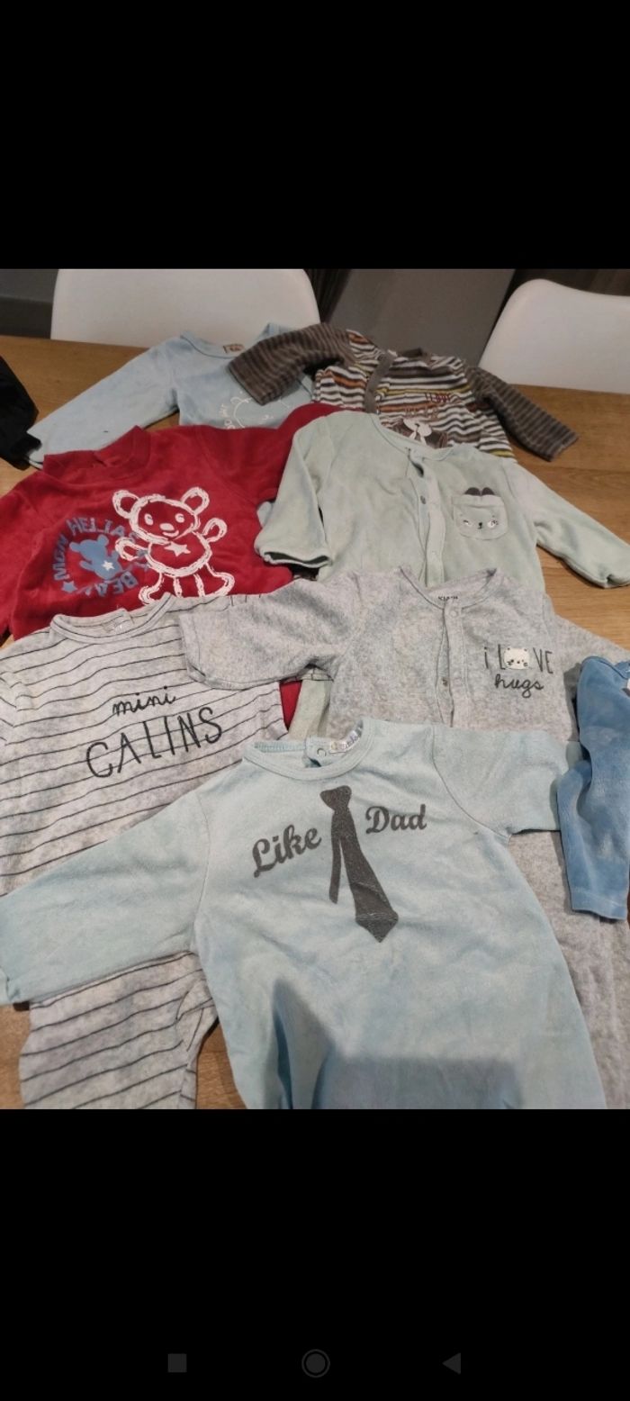 Lot vêtements 6 mois garçon - photo numéro 5