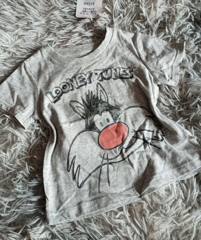 T-shirt Grosminet 12 mois 🐯