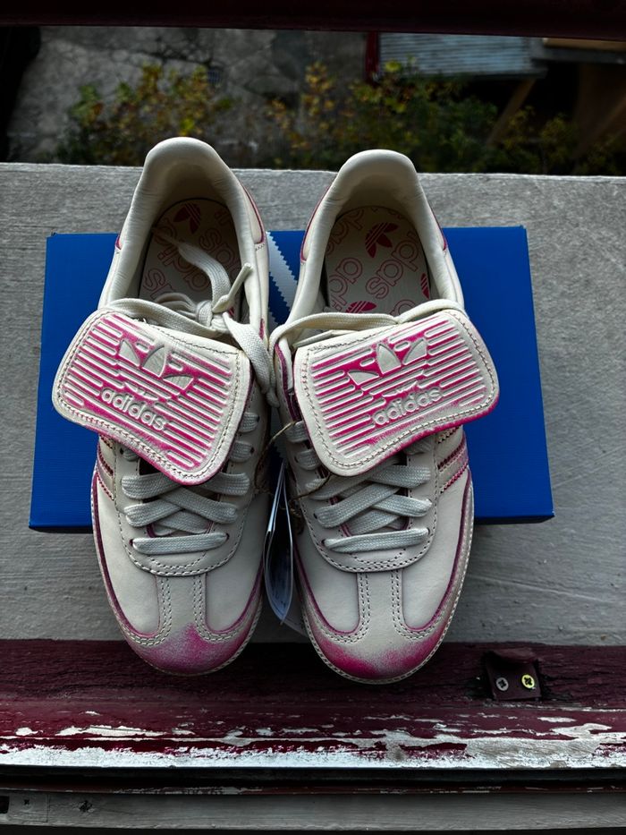 Adidas Samba LT Crew White/Shock Pink - Taille 36 - Neuves - photo numéro 4