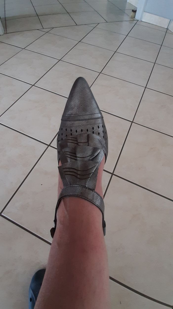 Chaussures Tout Cuir souple  J.Metayer - photo numéro 2