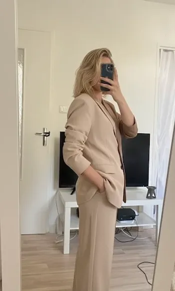 Ensemble tailleur bicolore oversize 🤎 Beige & Camel – Chic & tendance