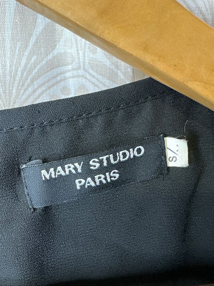 Blouse boir - photo numéro 3