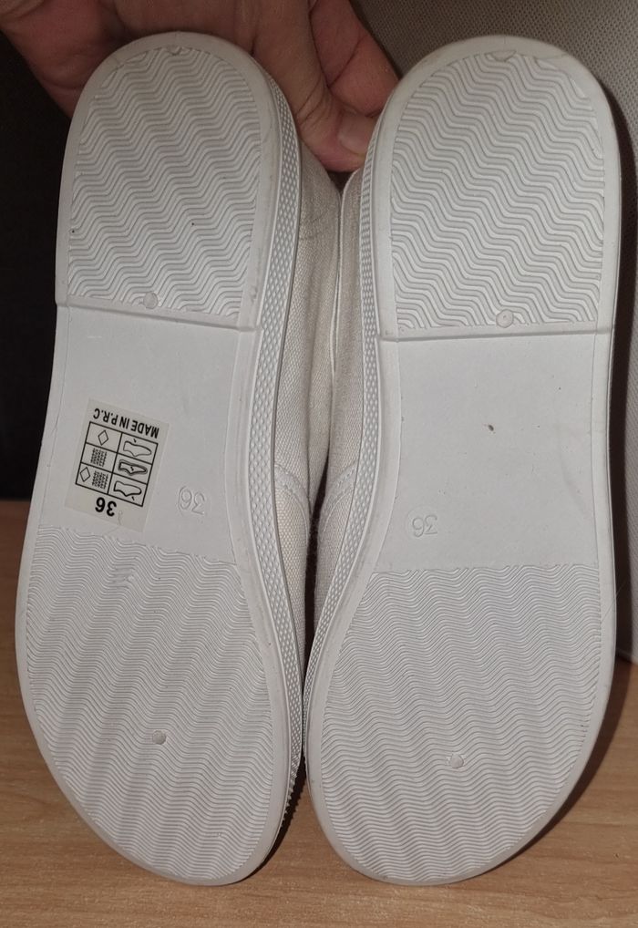 Chaussure a lacets blanche - photo numéro 4