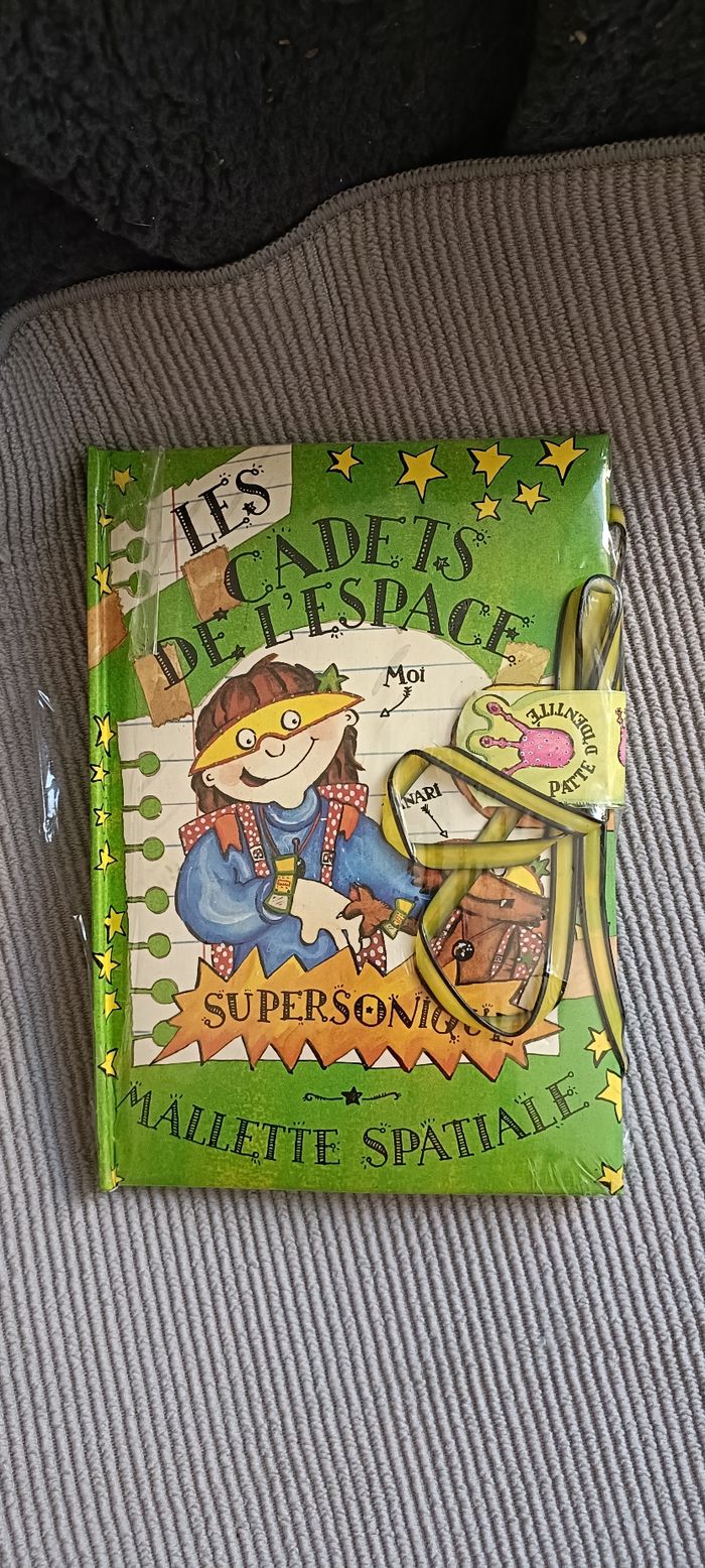 Livre vintage les cadets de l'espace - photo numéro 2