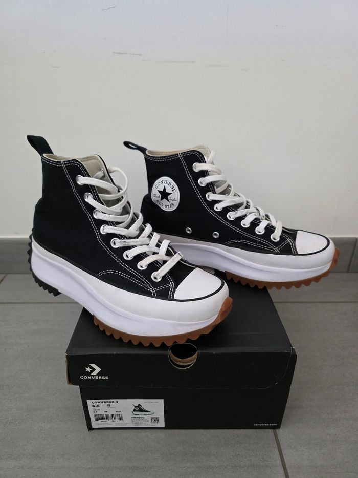 Converse - photo numéro 2
