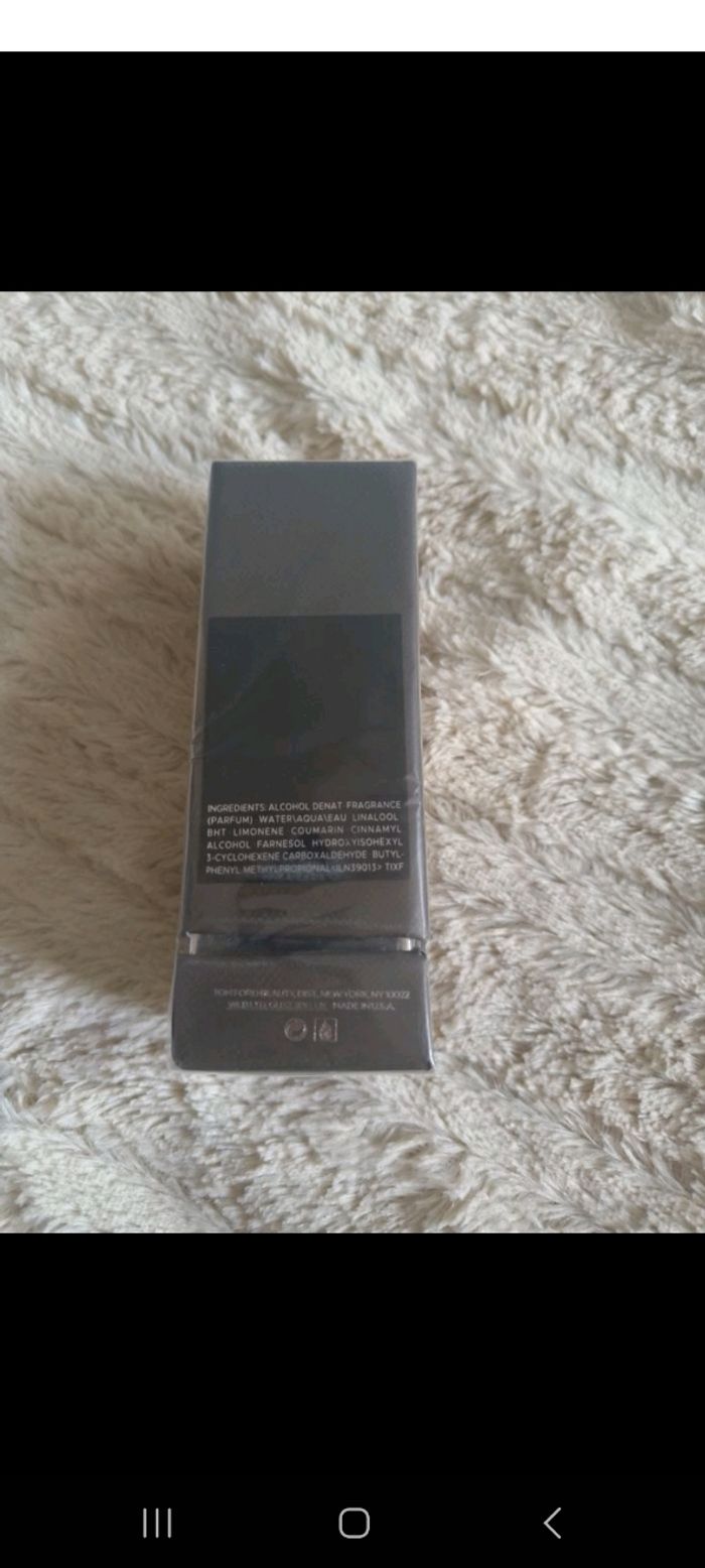 Tom Ford oud wood  50ml.edp - photo numéro 4