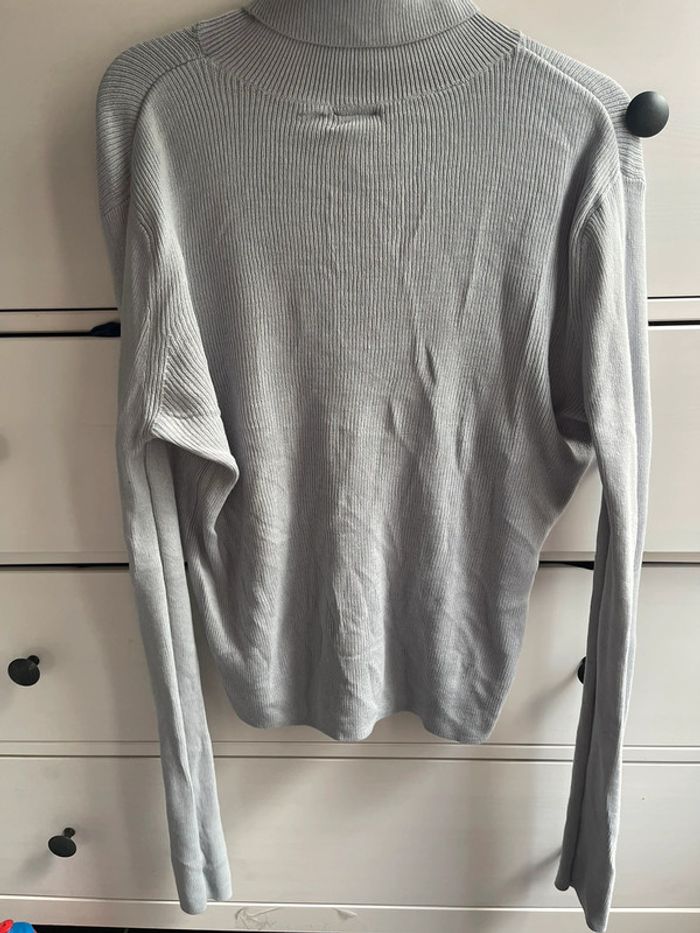 Pull bleu clair - photo numéro 3