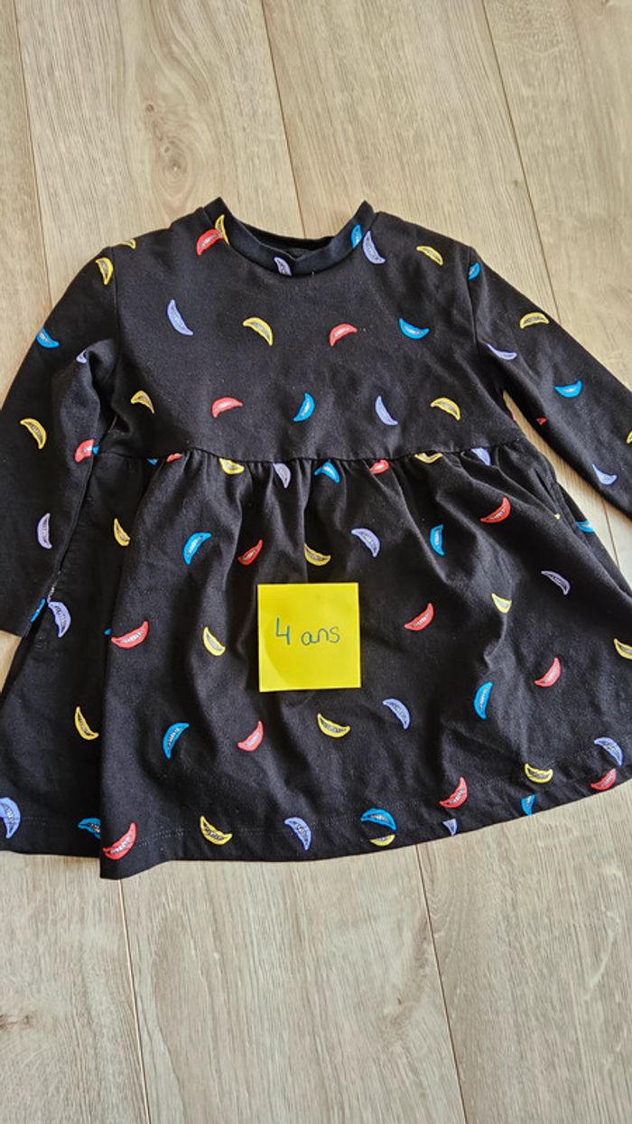 Robe Stella mc Cartney 4 ans