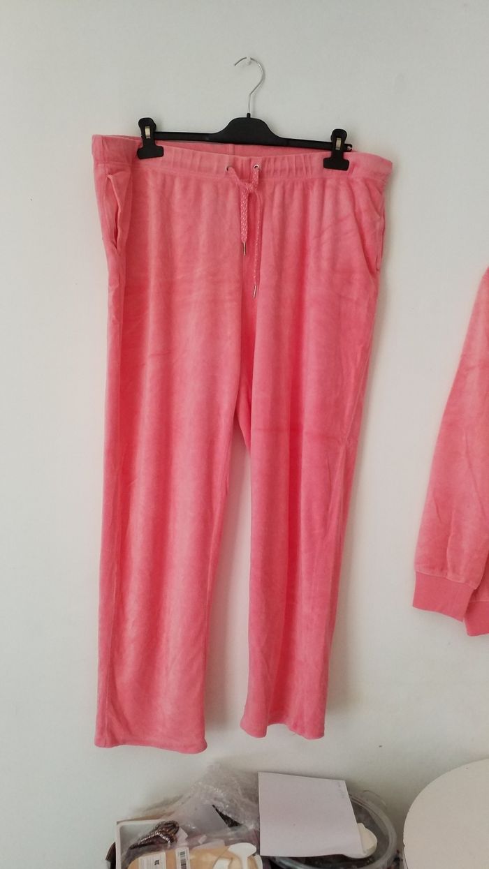 ensemble corail femme taille élastique avec cordon et poches taille 50 /52 neuf - photo numéro 3