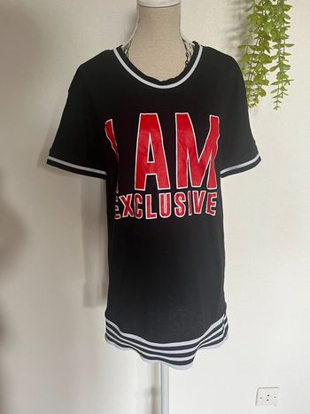 Très jolie tee shirt long pour femme