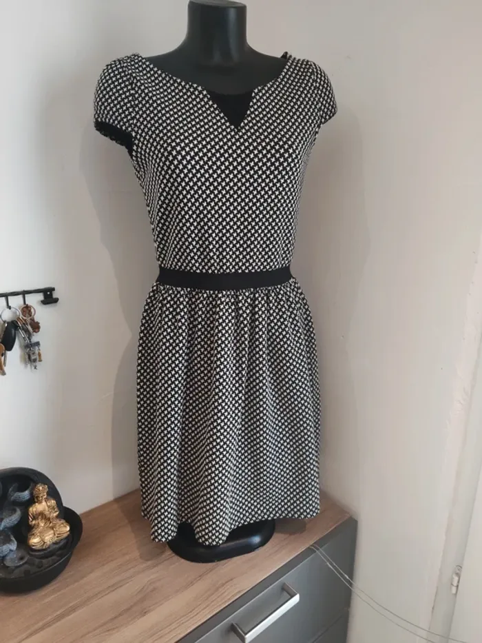 Robe nafnaf taille m