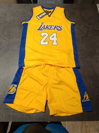 Tenue NBA Los Angeles Lakers Kobe Bryant jaune t.24