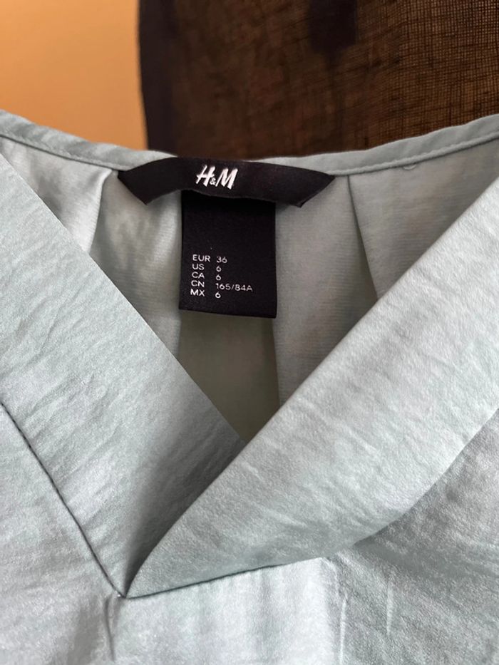 Top vert H&M Taille 36 - photo numéro 3