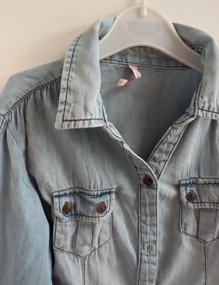 Chemise en jean 8 ans - photo numéro 2