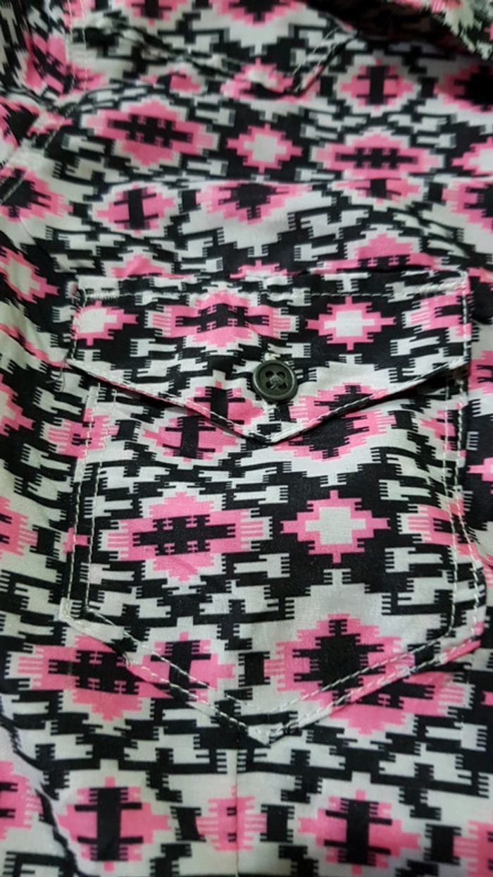 Chemise 8 ans - photo numéro 2