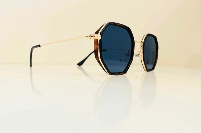 Lunette de soleil mixte hexagonale marron léopard verres bleus uvprotection catégorie 3 - photo numéro 7