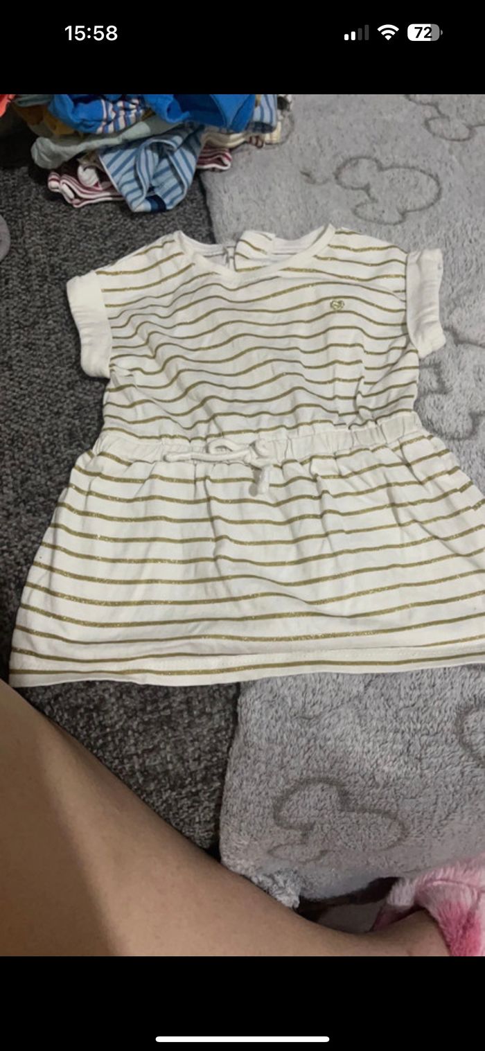 Robe bébé fille 1 mois