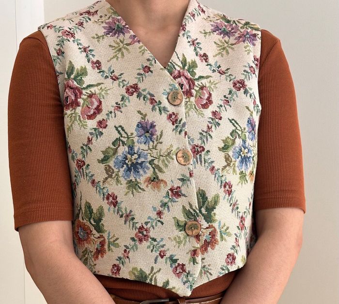 Gilet en jacquard fleuri - photo numéro 5