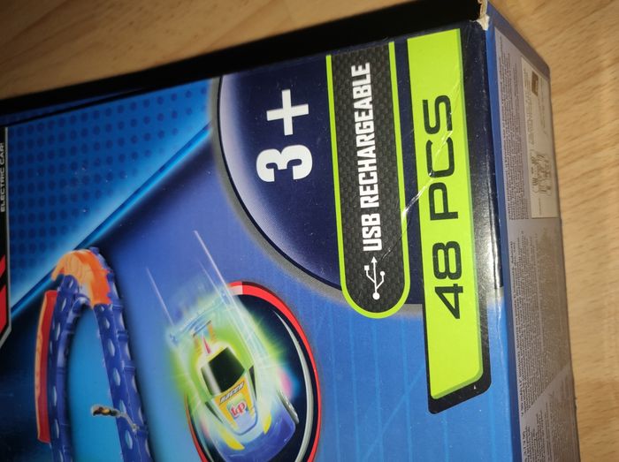 Circuit phosphorescent, voiture électrique inclus rechargeable par usb - photo numéro 4