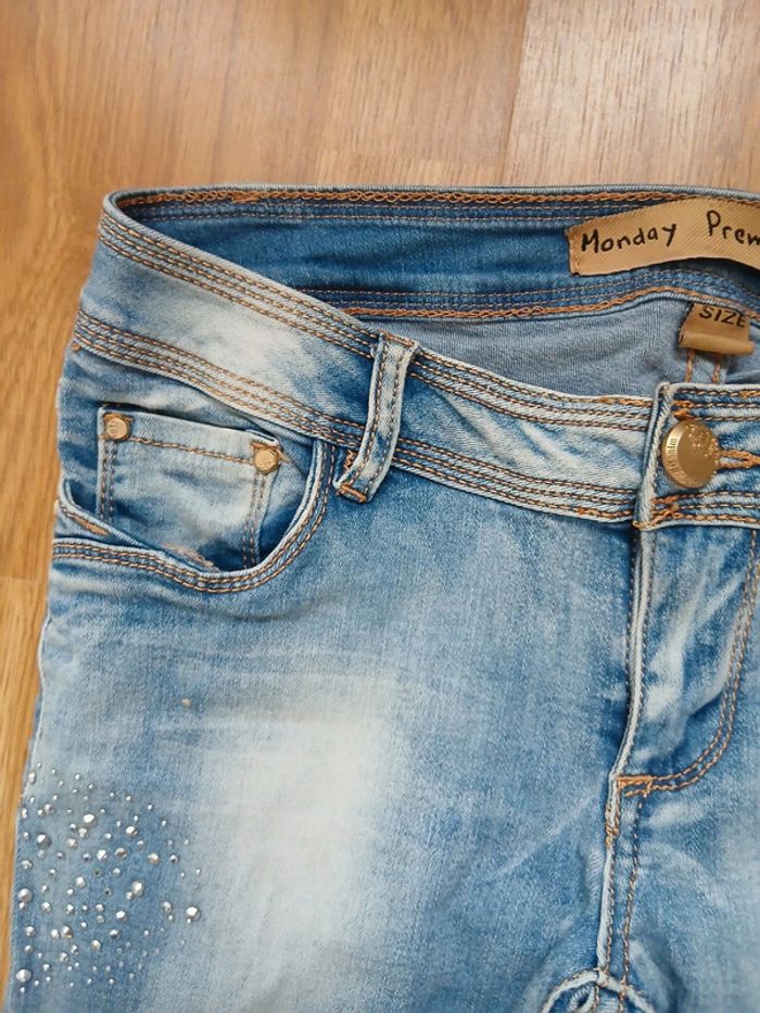 Jeans clair à pailletes Monday Premium taille 38 - photo numéro 6