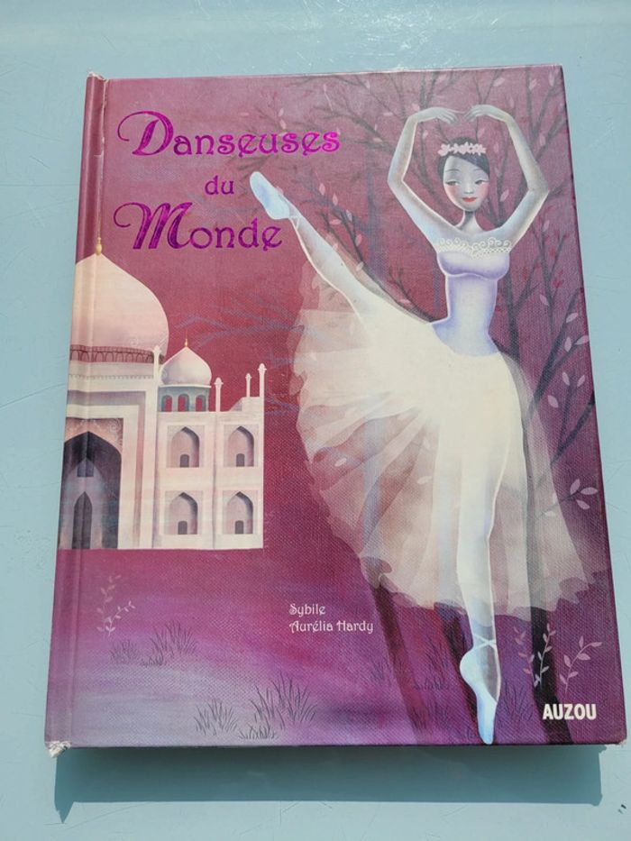 Superbe livre animé de dépliants 💃 Danseuses du Monde 🩰 64 - photo numéro 2