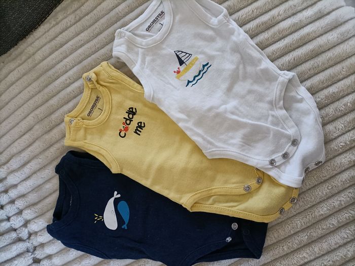 Bodies été 1 mois - photo numéro 2