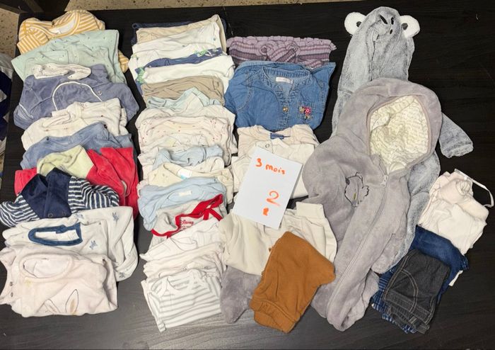 Lot vêtements 3 mois