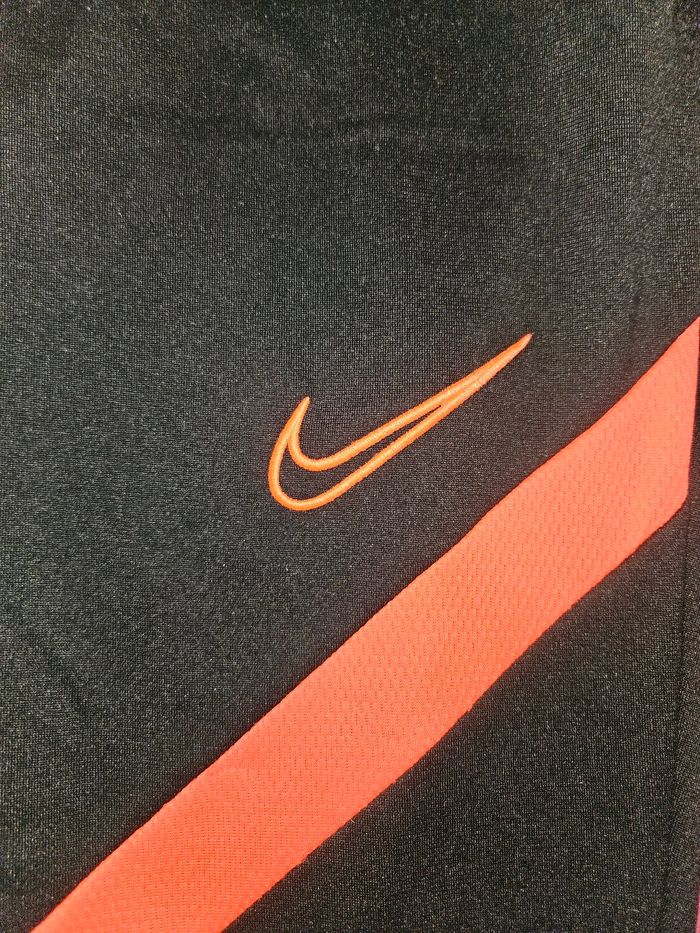 Jogging nike - photo numéro 2