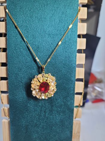 Collier upcyclé avec magnifique bouton