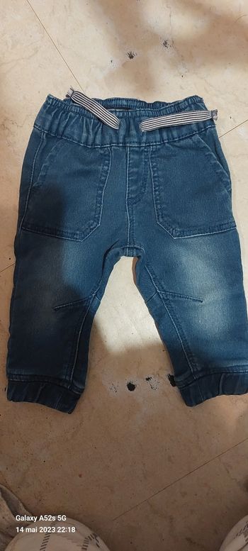 Petit cargo en jean 3 à 6mois