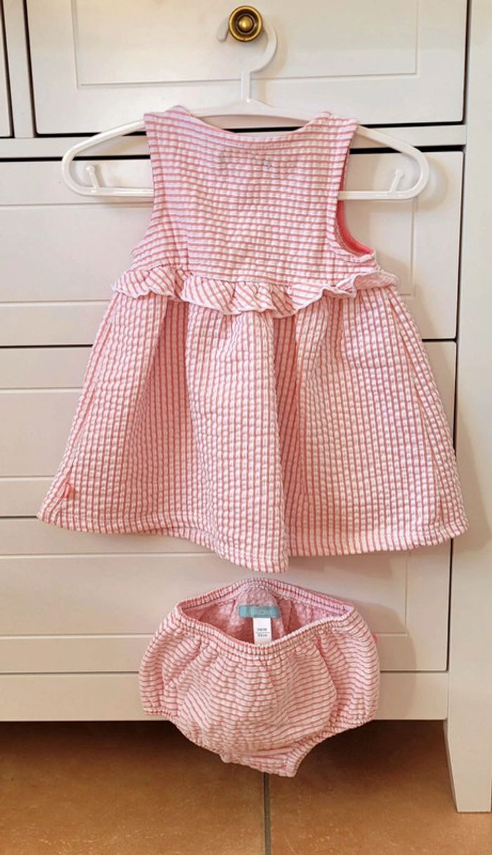 Magnifique Ensemble Robe et Culotte Vichy rose et blanc Obaïbi 3mois Neuf - photo numéro 3